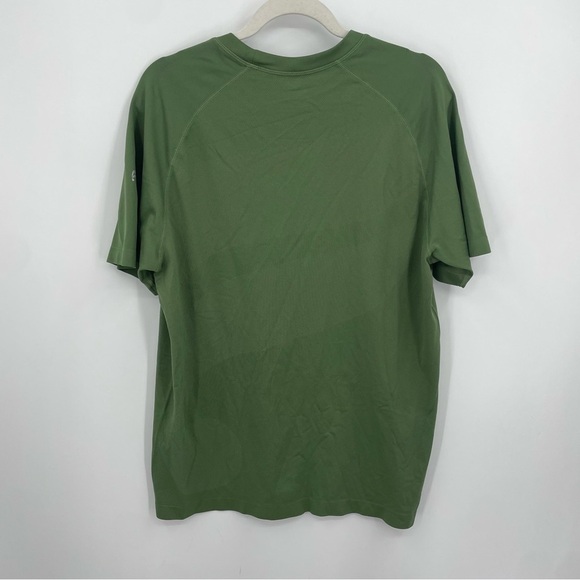 Fabletics Men's Green Short Sleeve Crew Neck The Training Day Tee Size L - Picture 2 of 6